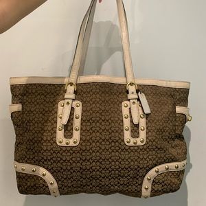 Coach tote hand bag!